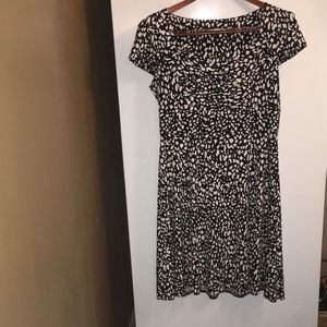Ladies Black and White Cap Sleeve Dress